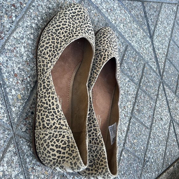 Toms Julies Leopard Print Suede Ballet Flat shoes Desert Tan Size 8 - Picture 5 of 5